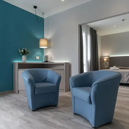 Cristina Hotel 3*